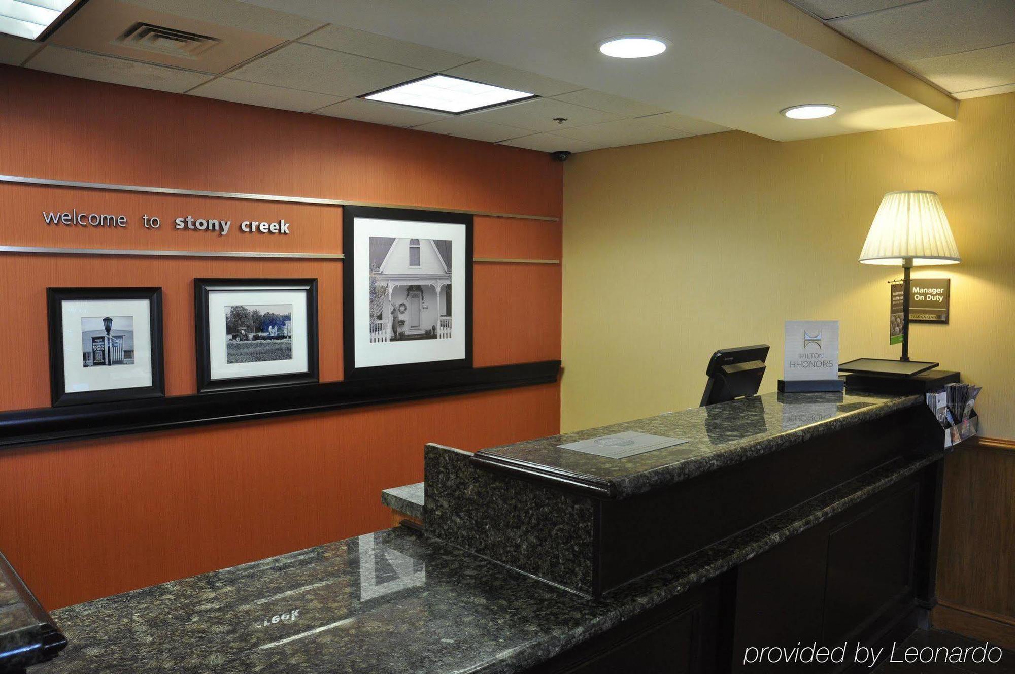 Hampton Inn Stony Creek Exterior foto